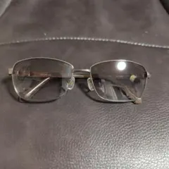 RUDOLPH VALENTINO RV-9056 サングラスのサムネイル