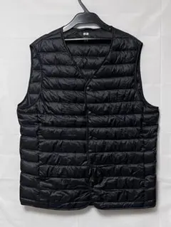 UNIQLO ユニクロウルトラライトダウンベスト ブラック、ネイビー2着Ｌサイズ