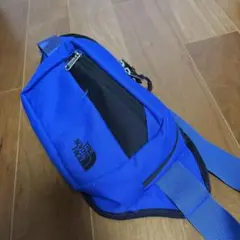 ノースフェイス　ボディバッグ