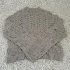 レディース服 ベージュ 編み柄デザイン ニットセーター Mサイズ