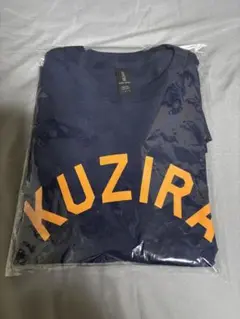 KUZIRA ピザT バンド Tシャツ KUZIRA Tシャツ - メルカリ