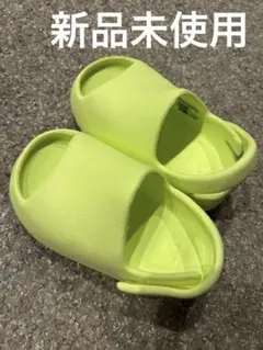 Item thumbnail for item c1ac0c2c-b992-4c03-b51b-9c2e72ba5aac