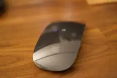 Magic Mouse - ブラック（Multi-Touch対応）