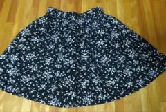 GLOBAL WORK花柄スカート 130cm インナーパンツ付き