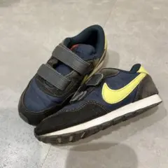 Nike ネイビー/イエロー スニーカー