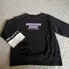 lovetoxic 黒 トレーナー Mサイズ