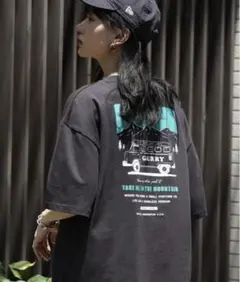 GERRY バックプリント Tシャツ チャコールグレー