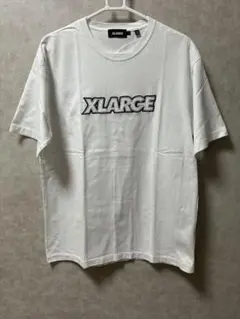 X-LARGE(エクストララージ)ロゴワッペン刺繍半袖Tシャツ