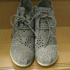 Desert  Wedges