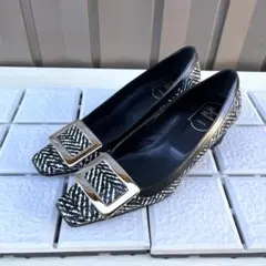 Item thumbnail for item 8cb7e75c-377f-4753-b225-355288db3d30