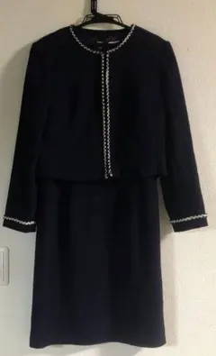 ジャケットとタイトドレス セット　11号