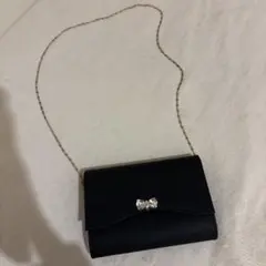 リボン付き黒パーティーバッグ