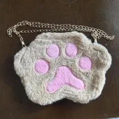 ねこのにくきゅうポシェット