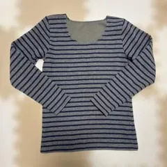 Mサイズ グレーとネイビーのストライプ長袖Tシャツ　中フリース