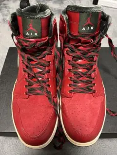 Nike Air Jordan 1 High Red Blackのサムネイル