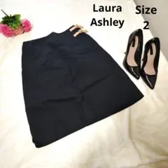 【オシャレ☆Laura Ashley London】黒　ベルト付きスカート　2のサムネイル
