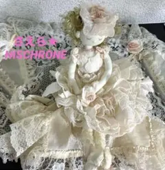 Akiakane ティッシュボックスカバー 新品未使用 フリル ぬいぐるみ付き Akiakane ティッシュボックスカバー 新品未使用 フリル ぬいぐるみ付き