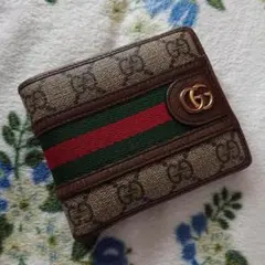 GUCCI グッチ GGスプリーム 二つ折り財布 オフィディアのサムネイル