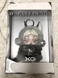 【新品未使用 】POP MARTスカルパンダ XGコラボ ぬいぐるみキーホルダー