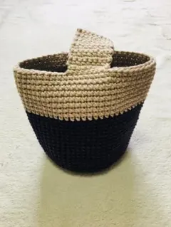 Item thumbnail for item 24d67a77-0598-47be-80c6-e53c02546174