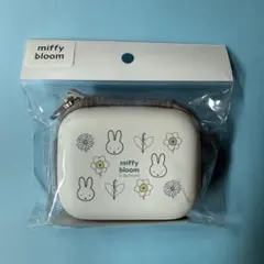 ミッフィー イヤホンケース ポーチ 小物入れ ガジェットポーチ 新品 未使用のサムネイル