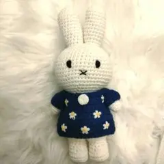just dutch miffy ジャストダッチ あみぐるみ　ミッフィーのサムネイル