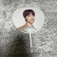 SEVENTEEN ディノ ミニうちわ