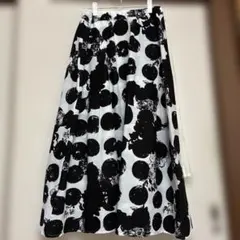 ★新品未使用YOORYUUスカート白黒のサムネイル