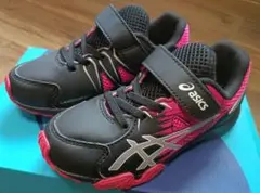 【新品】ASICS LAZERBEAM スニーカー ブラック×ピンク　22cm
