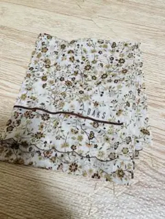 新品　ダックス　DAKS 薄手コットン　ストール　紫外線防止に　花柄のサムネイル