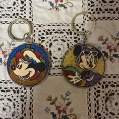 ウォルトディズニーカンパニー⭐︎ミッキー&ミニー アクリルキーホルダーセット
