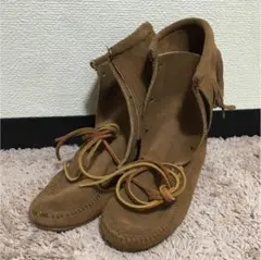 ☆新品☆MINNETONKA☆フリンジブーツ☆のサムネイル