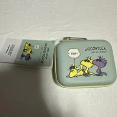 SNOOPYハードカバーガジェットポーチ　グリーン