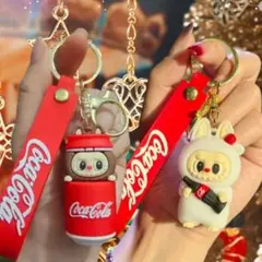 可愛い ラブブキーホルダー ペア コカ・コーイベントレア商品☆LABUBU