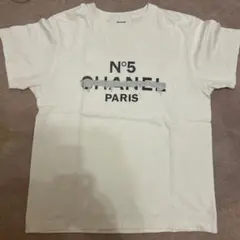Aeeount N°5 CHANEL PARIS Tシャツのサムネイル