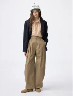 GU チノタックバレルパンツ