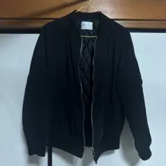 ブルゾンのサムネイル