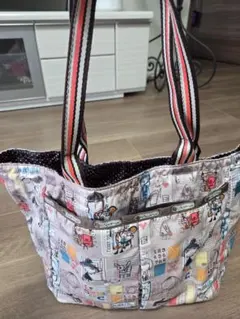 LeSportsac キャラクター柄 ショルダーバッグ