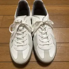 超美品ジャーマントレーナー ホワイト スニーカー　本革23㎝