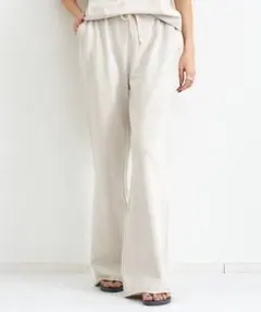 アパルトモン　レミレリーフSWEAT FLARE PANTSのサムネイル