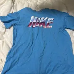 NIKE デカロゴ　シャツ　y2k ポップ