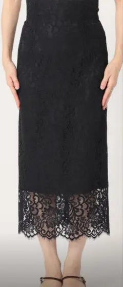 【新品未使用】NOBLE(ノーブル)リバーレースIラインスカート 40　紺 上品