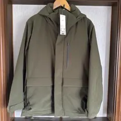 新品同様★ユニクロUNIQLO★ハイブリッドダウンパーカー★オリーブ ★Mサイズ