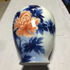 深川製　青い花柄の陶器花瓶