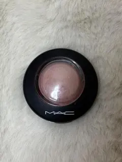 Item thumbnail for item bbbeaf5a-2365-4e5a-aeba-8c3523e3857a