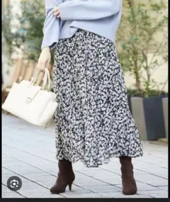 フラワープリント ロングスカート サイズ38 ルクールブラン