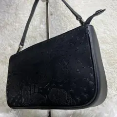 Item thumbnail for item 9f5708ac-b0be-4692-a876-85f1bef9d143