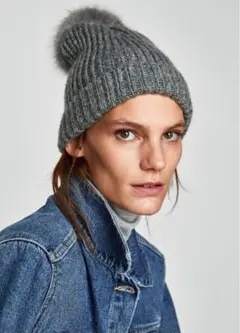 新品☆ZARA ザラ ポンポン付きニット帽 M グレー