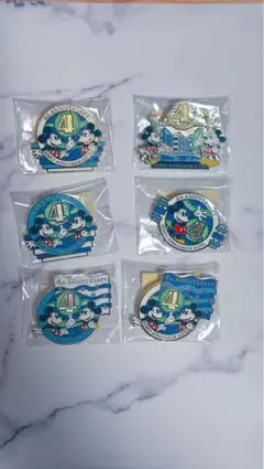 ディズニーアンバサダーホテル 4周年記念ピンバッジセット