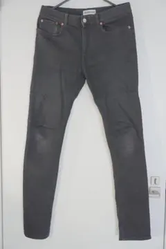 【BALENCIAGA】スリムデニムパンツ　バレンシアガのサムネイル